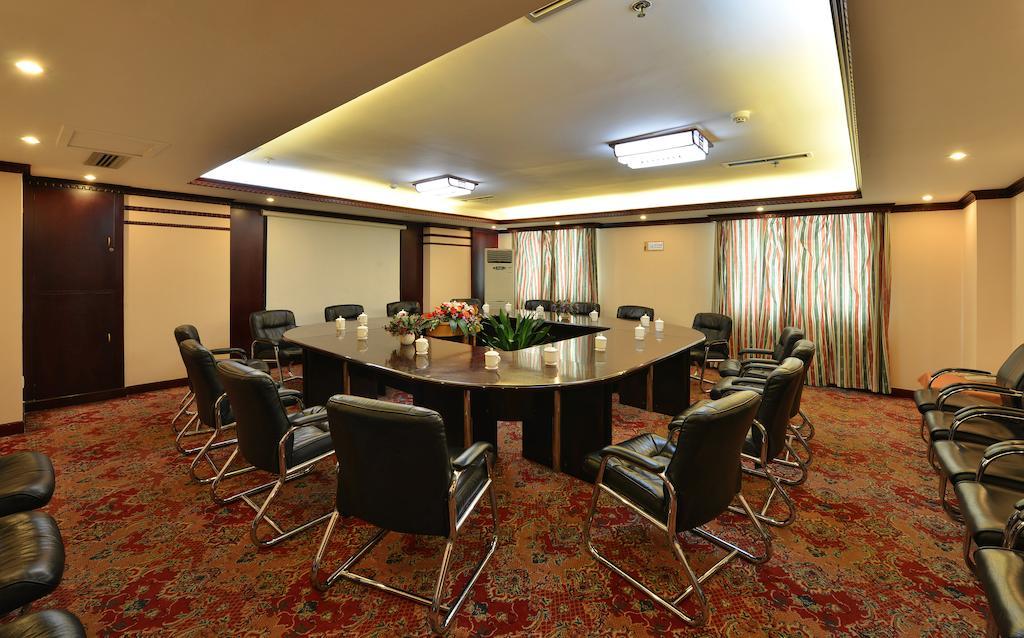 Lutianhua Hotel 成都 外观 照片